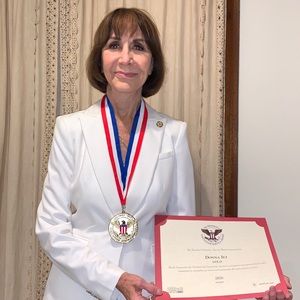 Meet your Posher, Donna